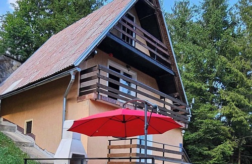 Lic Cottage | Little House in Lič- Entire Home with 2 Apartments