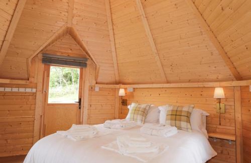 Balmacara Maison | Little Luxe Lodges 2