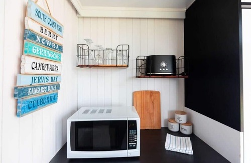 Coolangatta Maison | Little Magic Tiny House by Tiny Away