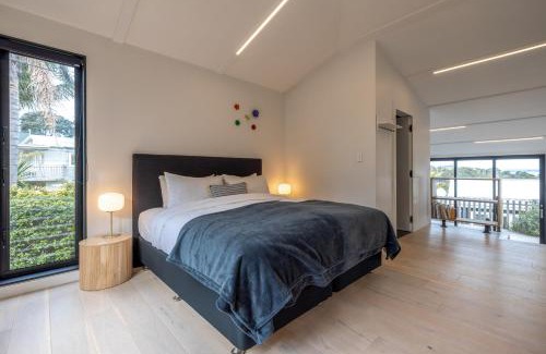 Waiheke Island Maison | Little Oneroa Gatehouse