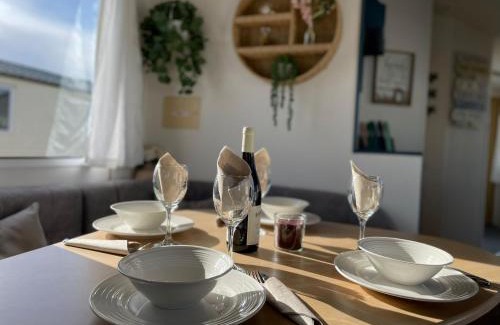 Winestead Maison | Little Owl - Holiday Home - Caravan Break