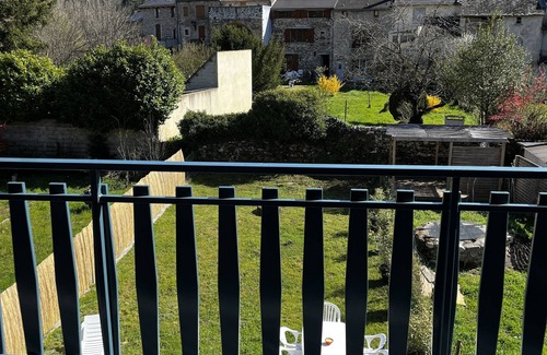 Saint-Jean-du-Bruel Maison | Petit paradis dans l'aveyron