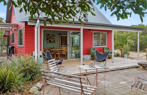 Clifton Beach Maison | 'Little Secret' Charming Clifton Beach Sanctuary