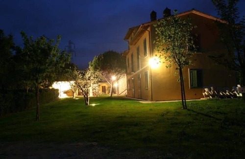 Camucia Maison | Jolie maison avec piscine partagée, près de Cortona, belles vues sur la campagne