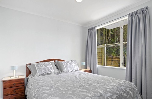Akaroa Maison | Little Unknown Bach at Taka - Takamatua