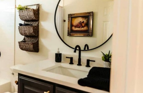 Canton Cottage | Little White Cottage 2