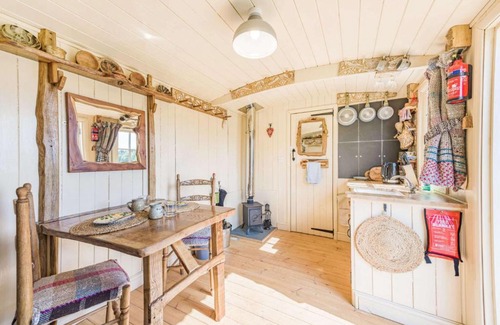Shipton under Wychwood Maison | Littlestock Shepherds Hut