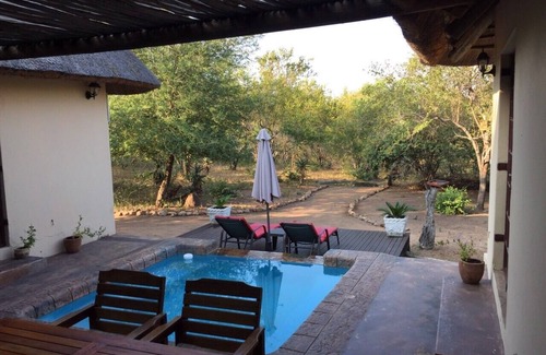 Marloth Park Villa | Lituba Place, votre maison pour le luxe, la paix et l'aventure