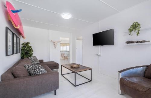 Still Bay Maison | Live Simply Beach House