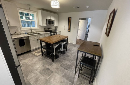 Bywater Maison | Live Stylishly in NOLA: 2BR Apt in Bywater, Steps from Crescent Park!