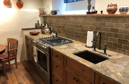 Washington Square West Maison | Live & Work in Style