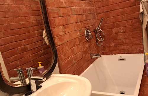 Riverdale Appartement | Live work studio with kitchenette, ensuite, office, private