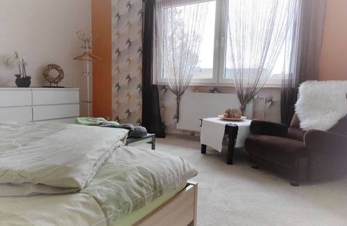 Unterporlitz Appartement | Lively apartment in Unterpörlitz