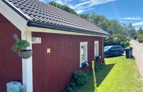 Nordostra Motala Maison | Liverpoolsstugan