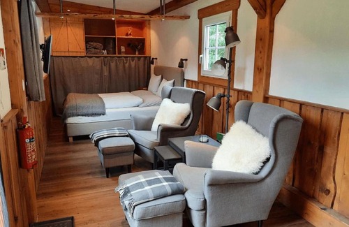 Bad Großpertholz Maison | Living Legends - Tiny House auf den Wiesen der Edermühle