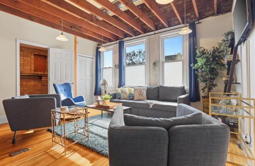 Southeast Lit Et Petit-Déjeuner | Living on The Edge of Capitol Hill