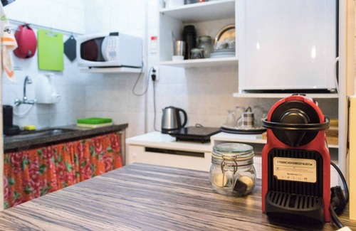 Ponta da Praia Appartement | DEMI-PENSION DU SALON 🏖 CANAL 6 - AIR, WI-FI, TÉLÉVISION PAR CÂBLE, LAVAGE ET SÉCHAGE ET GARAGE