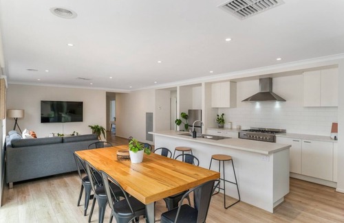 Canadian Maison | Living The Dream At Lyric Crt