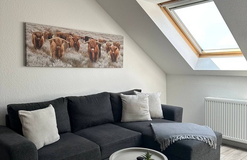 Schonebeck Appartement | Livoro Dormitorio Apartment