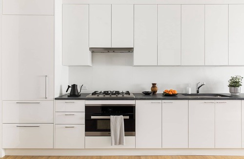 Logan Circle Maison | Liz by Black Swan - Executive ADA Stay (408)