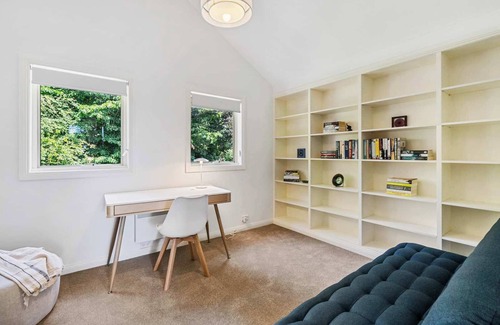 Hobart Maison | "Lizzy's Hideaway" – Close to City, Sleeps 6