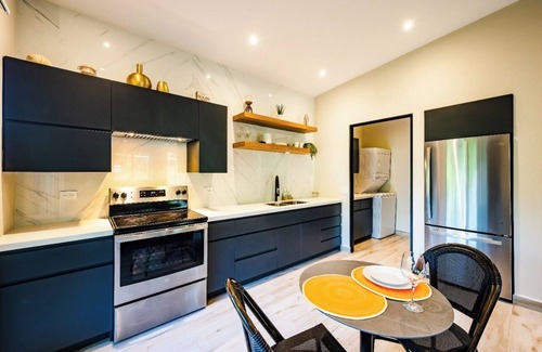 Playa Grande Maison | Lobos One: Luxury 1BD/1.5BA Casita 5 minutes to Playa Grande