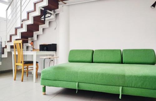 Tel Aviv Appartement | Localz - Central Studio With Gallery