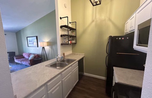 North Mountain Copropriété | Located in a gated community - calm and welcoming perfect for a quiet time away.