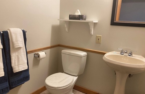 Charlottetown Maison | Located in West Royalty Charlottetown, close to shopping & restaurants.