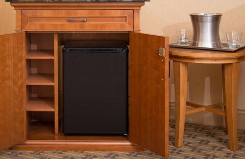 SeaTac Maison | Located next to SeaTac Airport