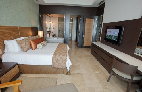Puerto Vallarta Station Balnéaire | Located on all the Vidanta resorts in Mexico