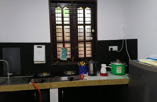 Pelena Appartement | Located very close to the beach & surf spot. The holiday can be spent freely.