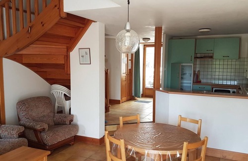 Saint-Georges-de-Levejac Maison | Gîte de groupe du Couvent 21 personnes