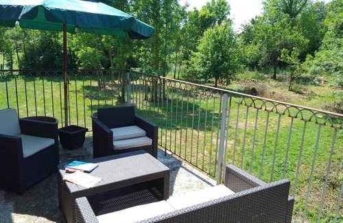 Vanault-les-Dames Maison | LOCATION 2 CHAMBRES AVEC SALLE DE BAINS ET WC
