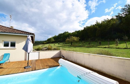 Montesquieu Maison | Location avec piscine proche d'Agen