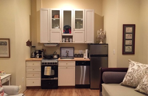 Stanton Park Appartement | Emplacement, beauté et parking gratuit sur Capitol Hill!