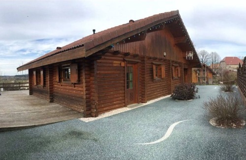 Le Latet Chalet De Ski | location chalet jura et vacances à la ferme