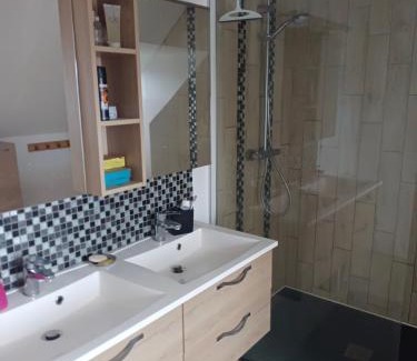 Argentre-du-Plessis Maison | Location chez l habitant