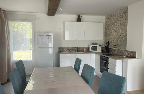La Roche-sur-Yon Maison | Location d un logement de 70m2 et de 2 CH chez l habitant