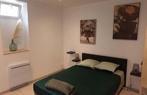 Quarante Appartement | Location de vacances à Quarante Gîte de la cave Szymczak