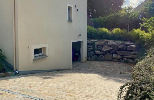 Levis-Saint-Nom Maison | Location Espace Extérieur Pour Tournage