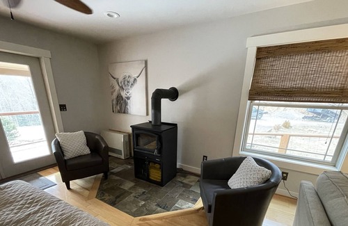 Flat Top Maison | Location! Location! Location!