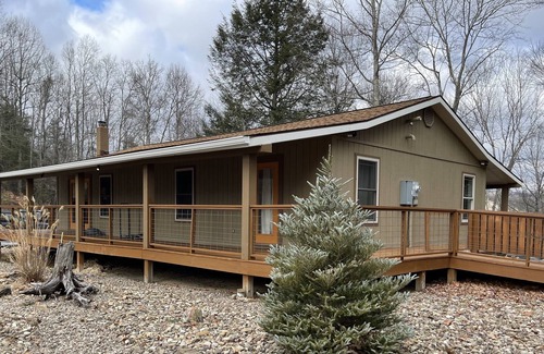 Flat Top Maison | Location! Location! Location!