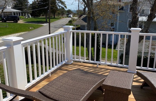 East Chop Maison | Oak Bluffs: East Chop! Toute l'année 3 chambres / 2 bains.