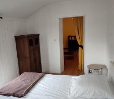 Quillebeuf-sur-Seine Maison | Location petite maison