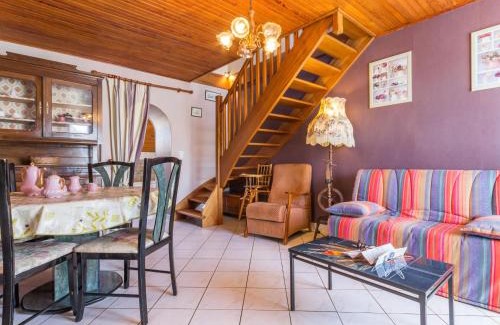 Saint-Andre-des-Eaux Maison | Location saisonnière: Gîte cosy avec jardin clos, proche plages et parc de Brière, wifi inclus! - FR-1-306-892
