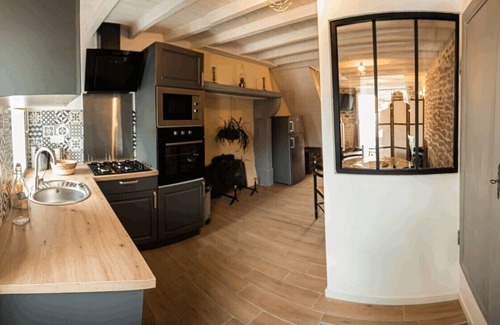 Champs Maison | Gite l'hirondelle en Auvergne
