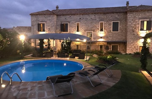 Gesturi Maison | Location Sardinia Borgo Antico XIX