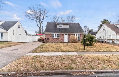 Morrisville Maison | LoCATION! Sesame Place/TCNJ/Princeton/New Hope