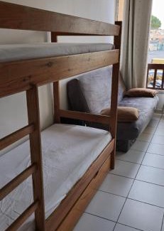 Port Rive Gauche Appartement | LOCATION STUDIO EN BORD DE PLAGE A GRUISSAN